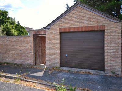 Detached Single Garage